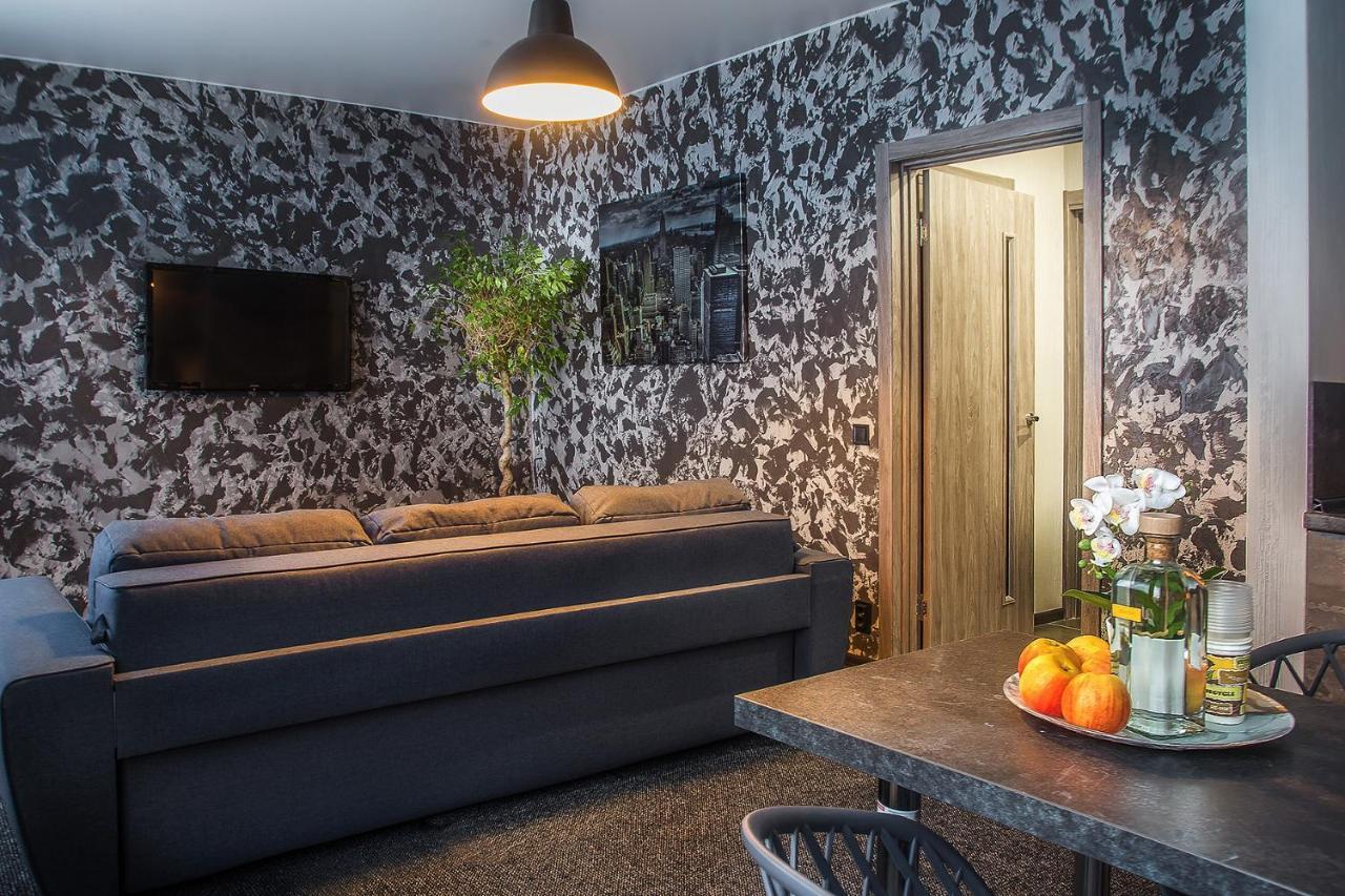 Samira1 Apartment Kyiv Exterior photo